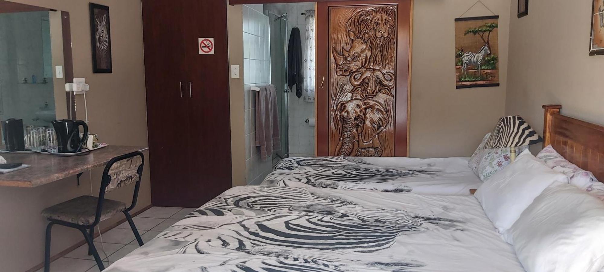 African Elephant Guesthouse เจอร์มิสตัน ภายนอก รูปภาพ